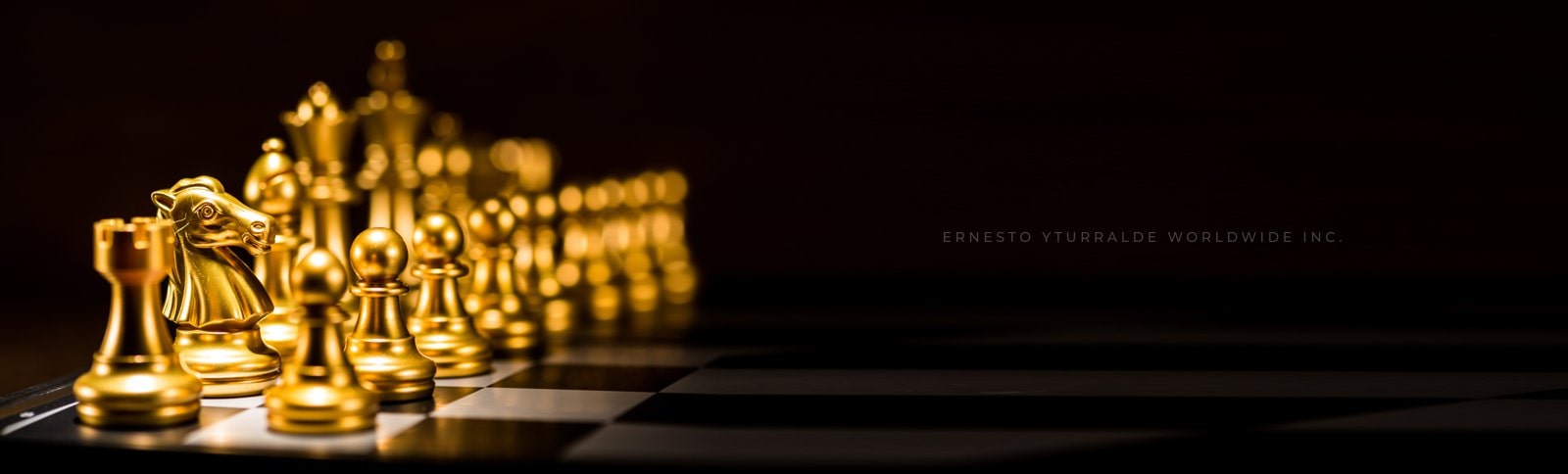 Equipo de Facilitadores de Ernesto Yturralde Worldwide Inc. en Colombia para Team Building vivencial y capacitación corporativa